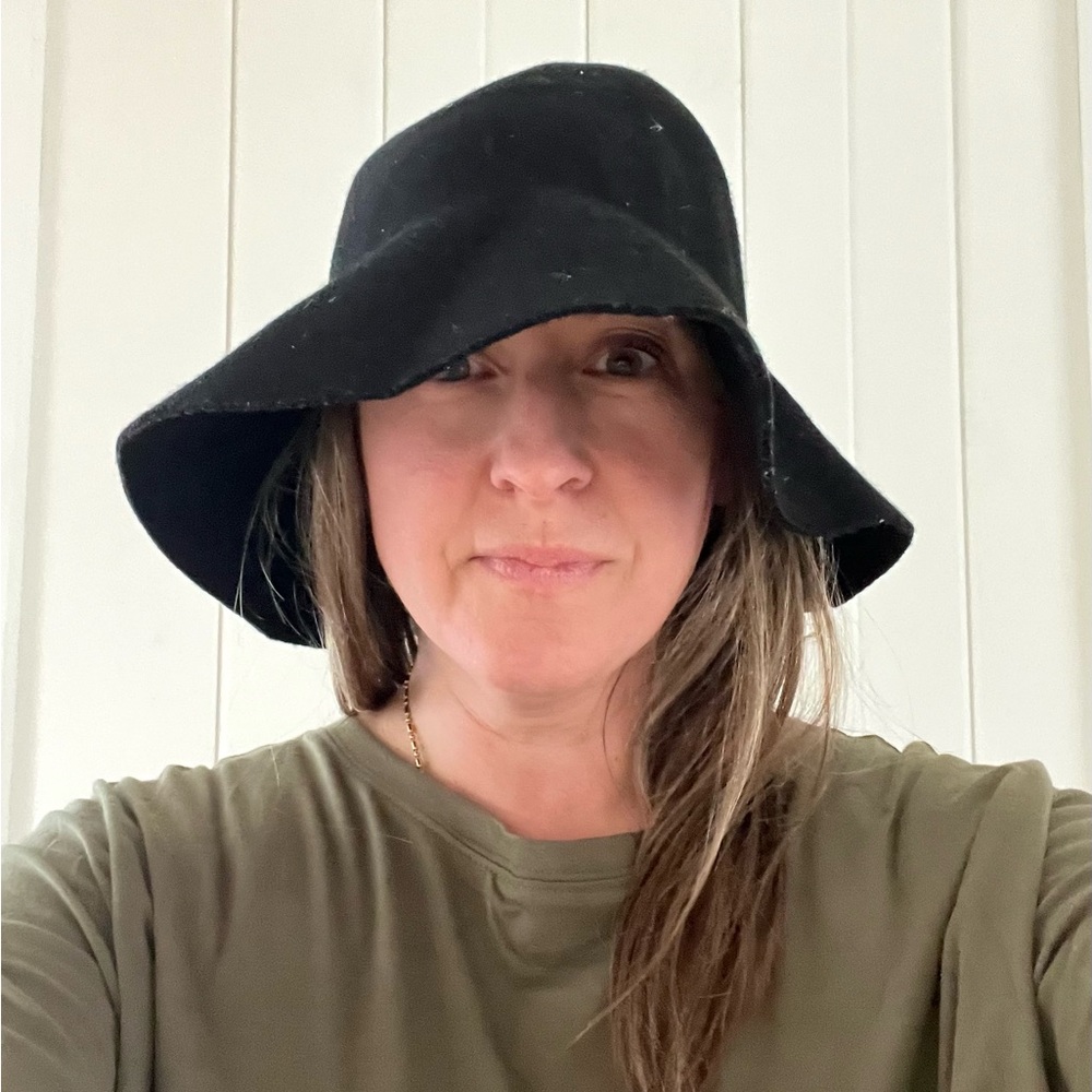 H&M Elegant Black Women's Hat, Sz M/56 - Picture 3 of 3